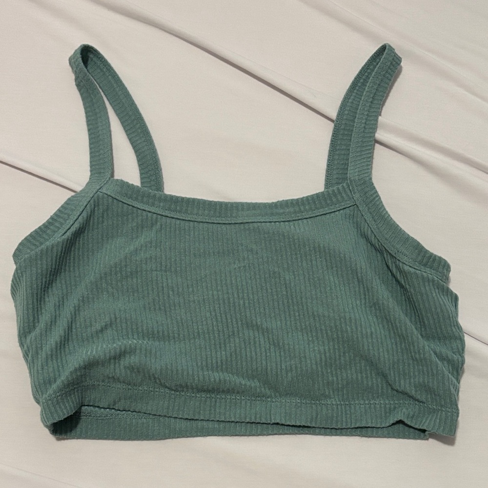 Alo light green ribbed sports bra